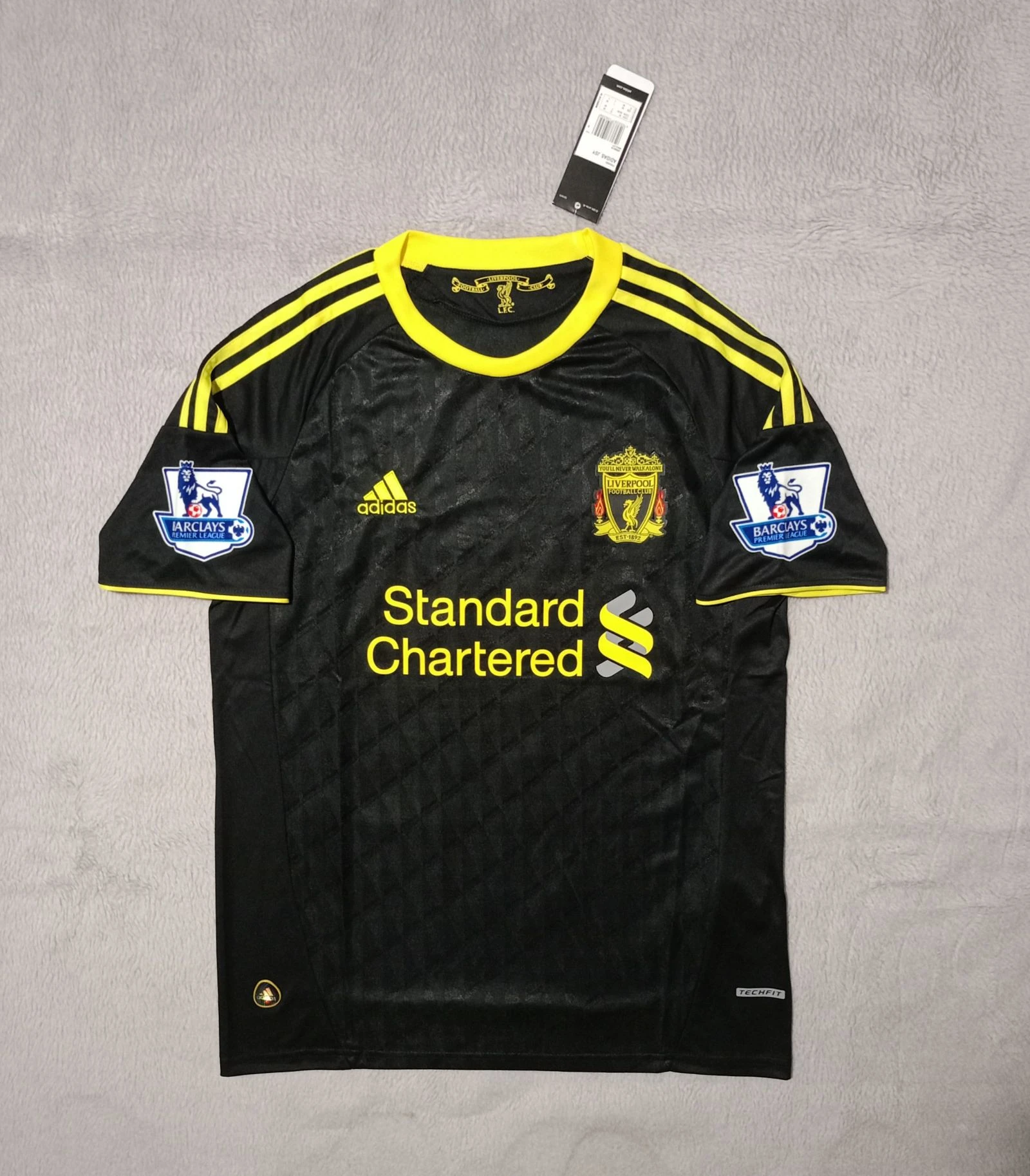 T-shirt de football rétro Liverpool 2010 / 2011 Torres (#9) troisième maillot – photo 2